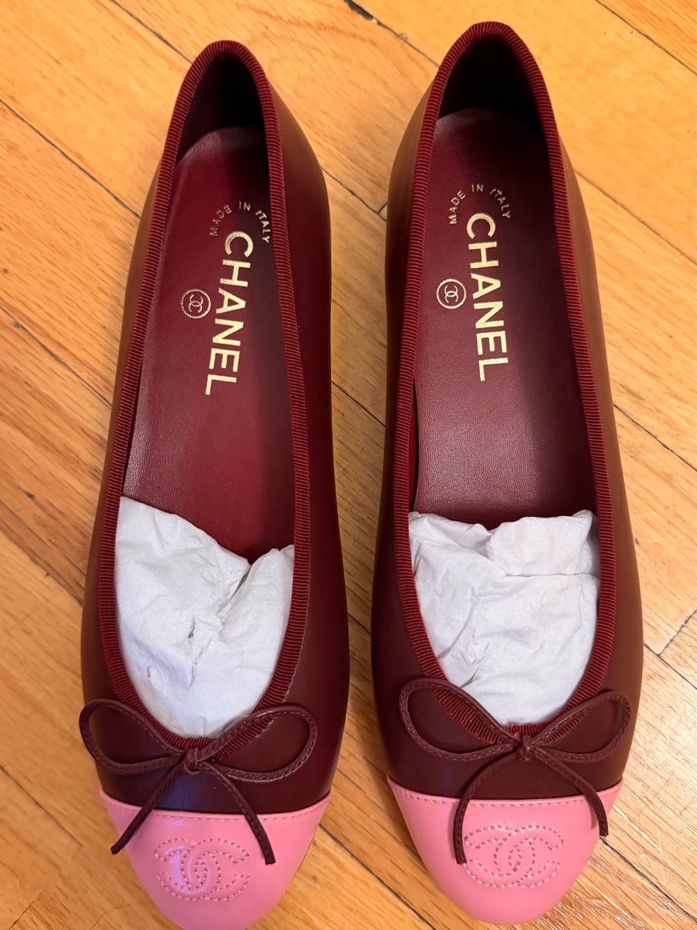 CHANEL Burgundy and Pink Leather Cap-Toe Ballet Flats